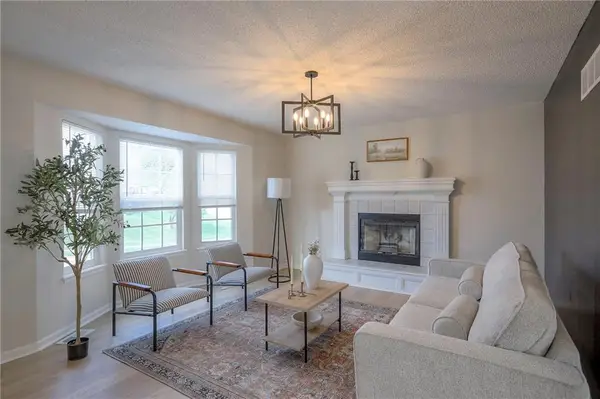 10615 N Ditman Avenue, Kansas City, MO 64157