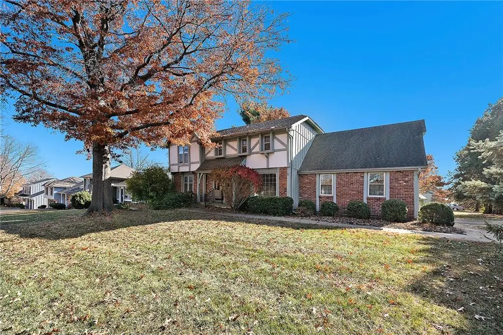 10517 W 102nd Terrace, Overland Park, KS 66214 - Image #1