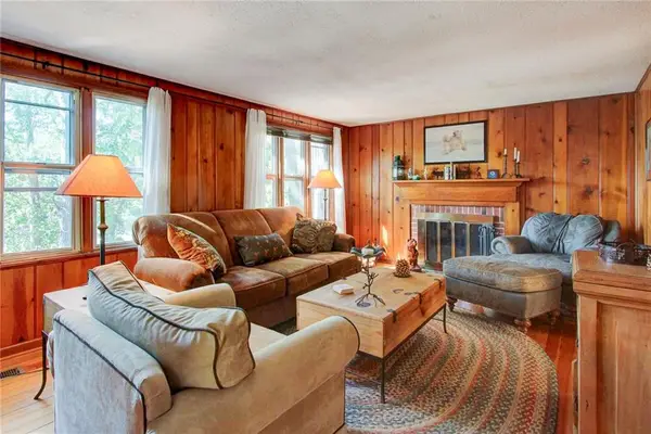 5 G Street, Lake Lotawana, MO 64086