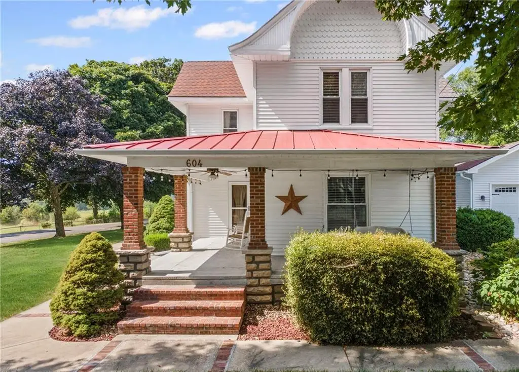 604 N Buckner Tarsney Road, Buckner, MO 64016 - Image #1