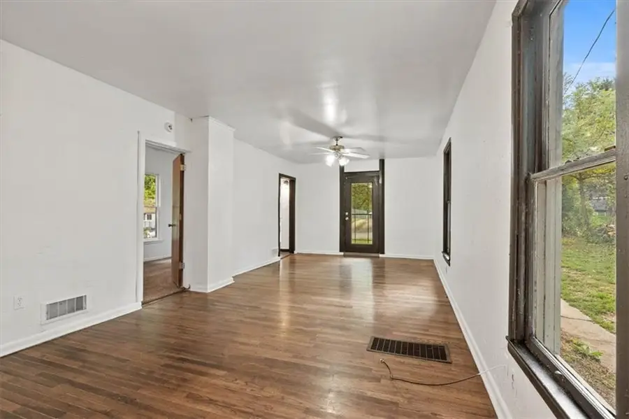 534 S Evanston Avenue, Independence, MO 64053 - Image #3