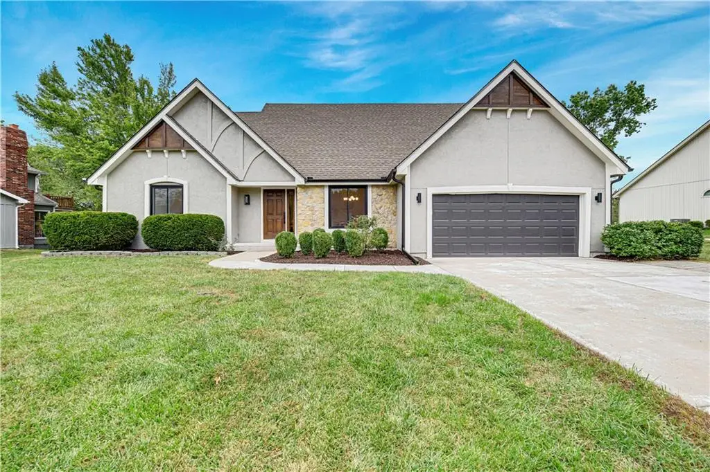 7607 NW Roberts Road, Weatherby Lake, MO 64152 - Image #1