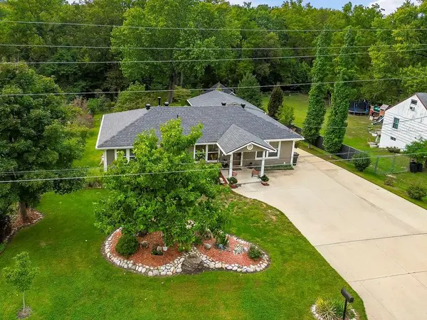 2124 N 67th Street, Kansas City, KS 66104