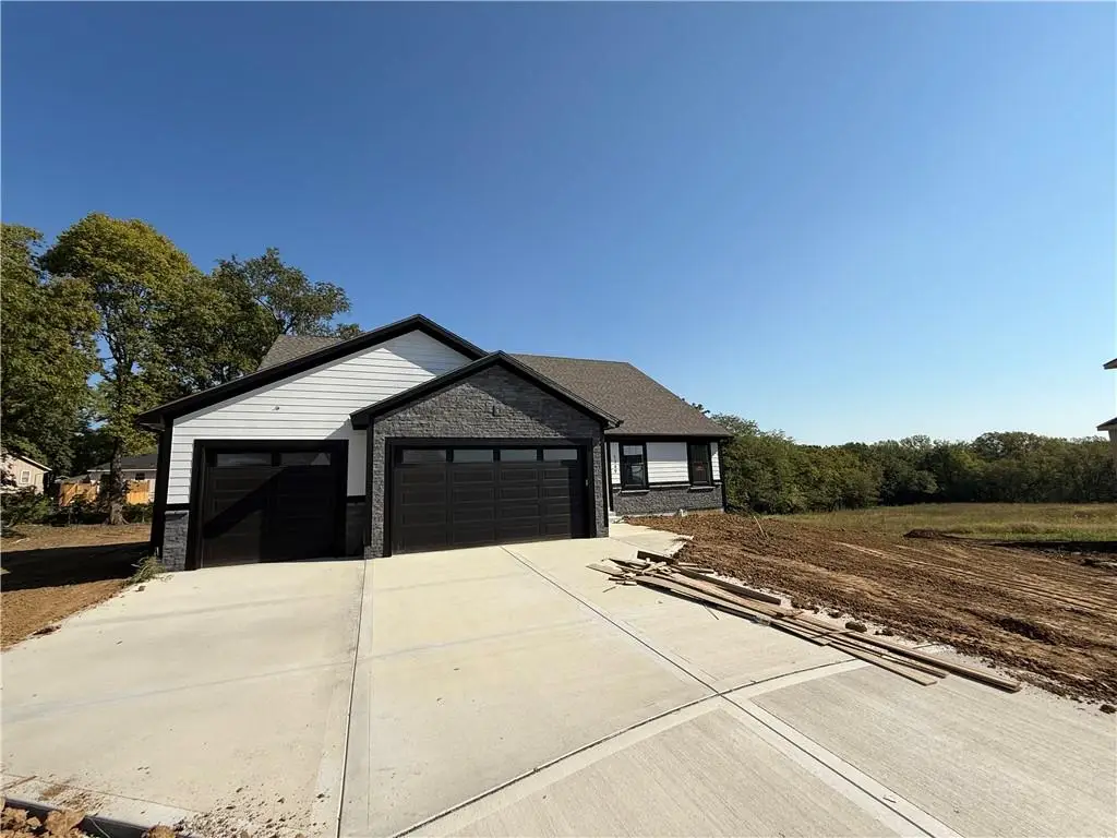 1349 N Holland Court, Independence, MO 64056 - #1