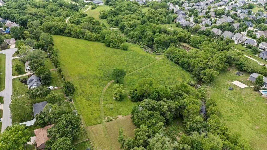 6246 Woodland Drive, Shawnee, KS 66218 - Image #1