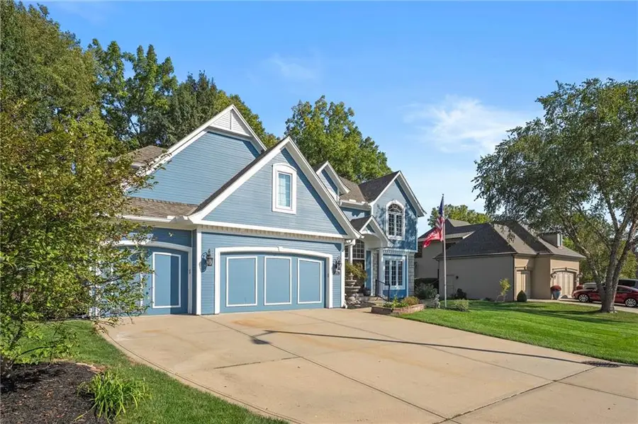 9205 N Flora Avenue, Kansas City, MO 64155 - Image #2