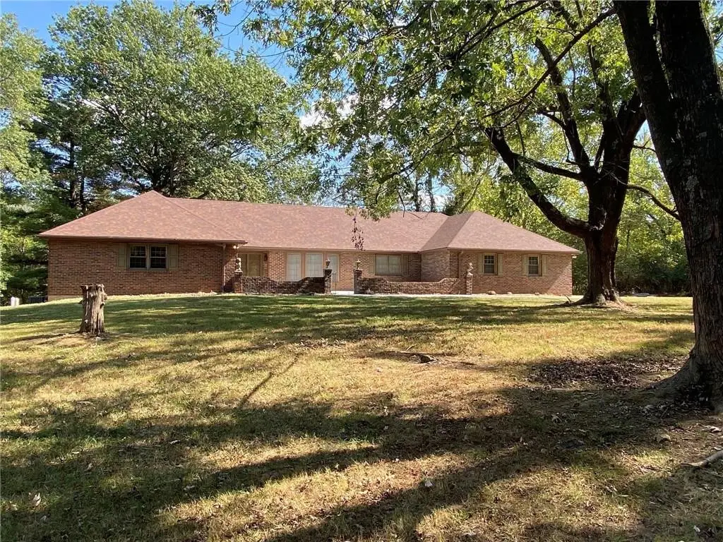 991 S Mitchell Street, Warrensburg, MO 64093 - Image #1