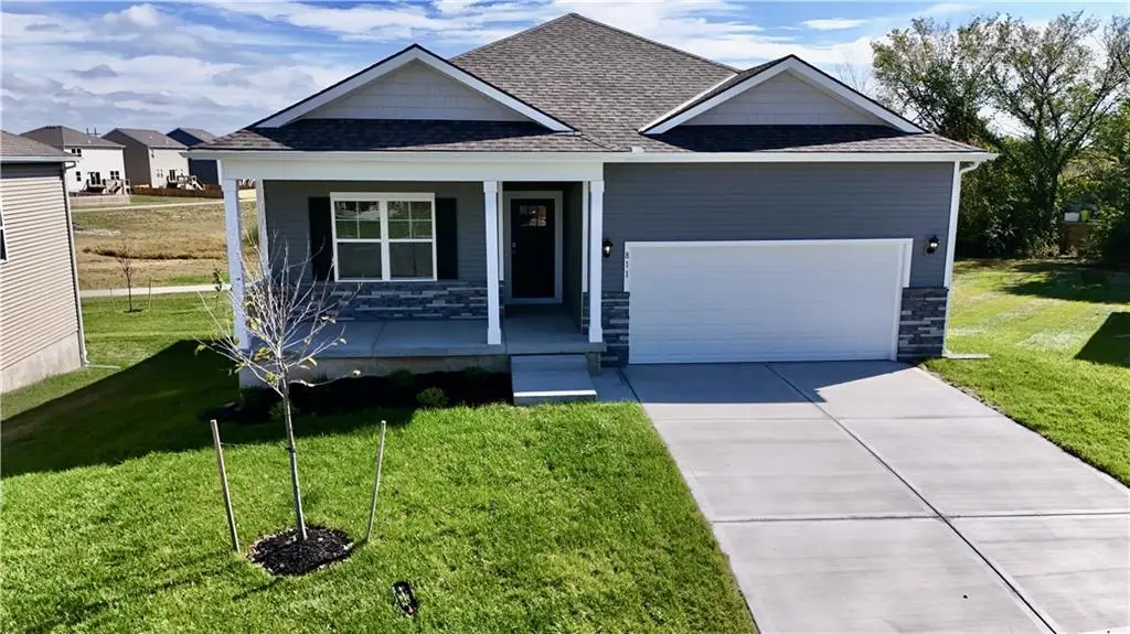 811 Bentley Drive, Belton, MO 64012 - Image #1