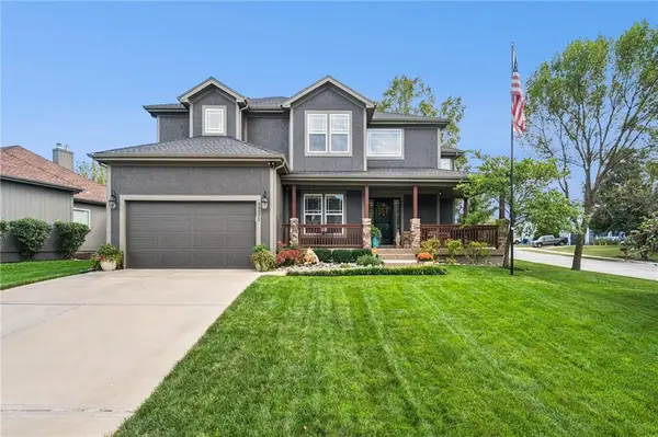 34571 W 83 Street, De Soto, KS 66018