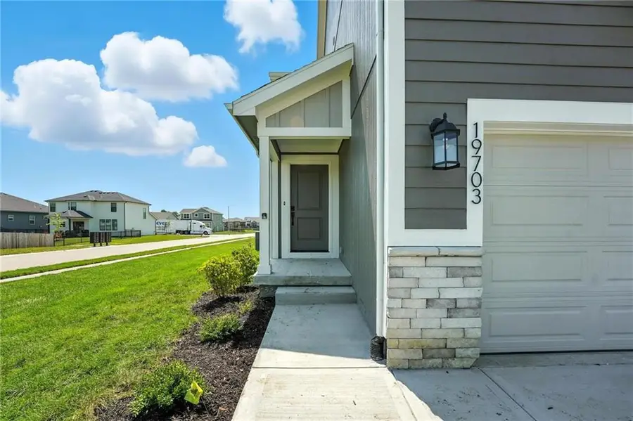 1301 S 4th Street E, Louisburg, KS 66053 - Image #3