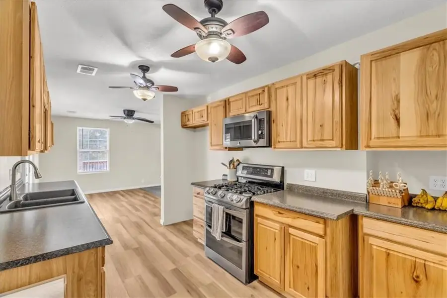 2100 & 2105 S Ellison Way, Independence, MO 64050 - Image #2