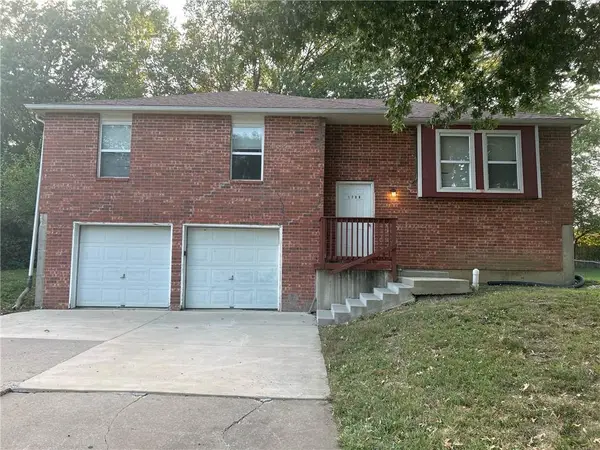 1708 Balboa Street, Lee's Summit, MO 64086