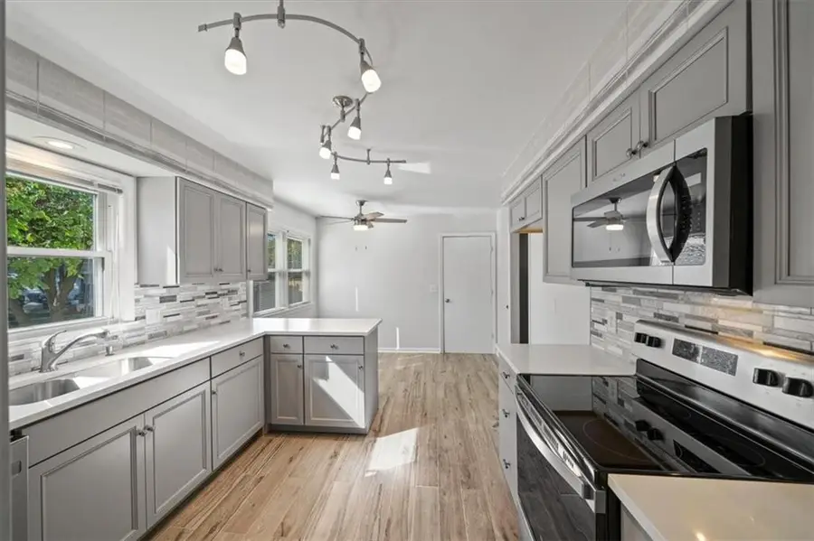 10300 Nall Avenue, Overland Park, KS 66207 - Image #3