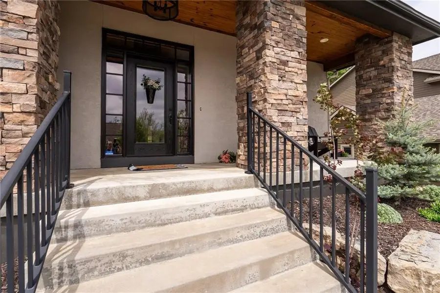 237 Landon Court, Lawrence, KS 66049 - Image #2