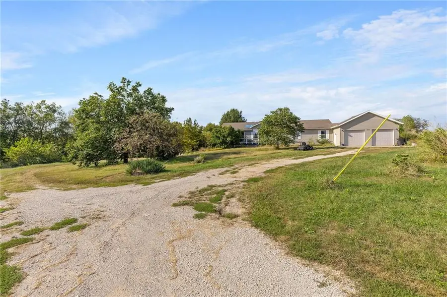 215 NW 415 Road, Warrensburg, MO 64093 - Image #3