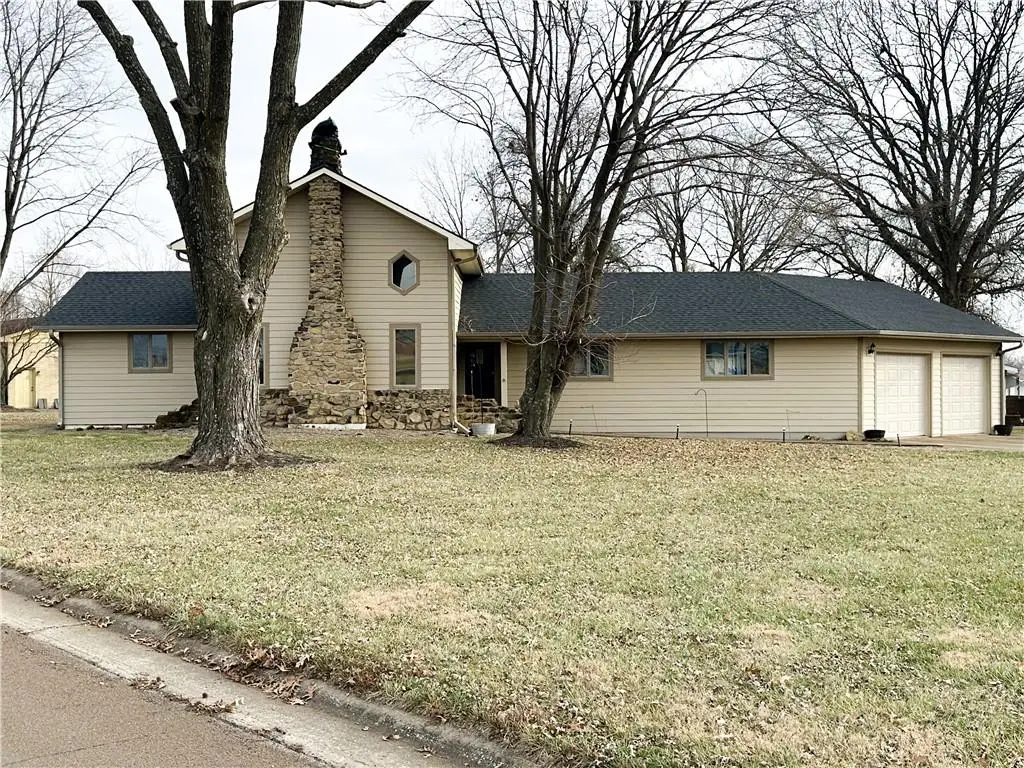 201 Percy Lane, Brookfield, MO 64628 - Image #1