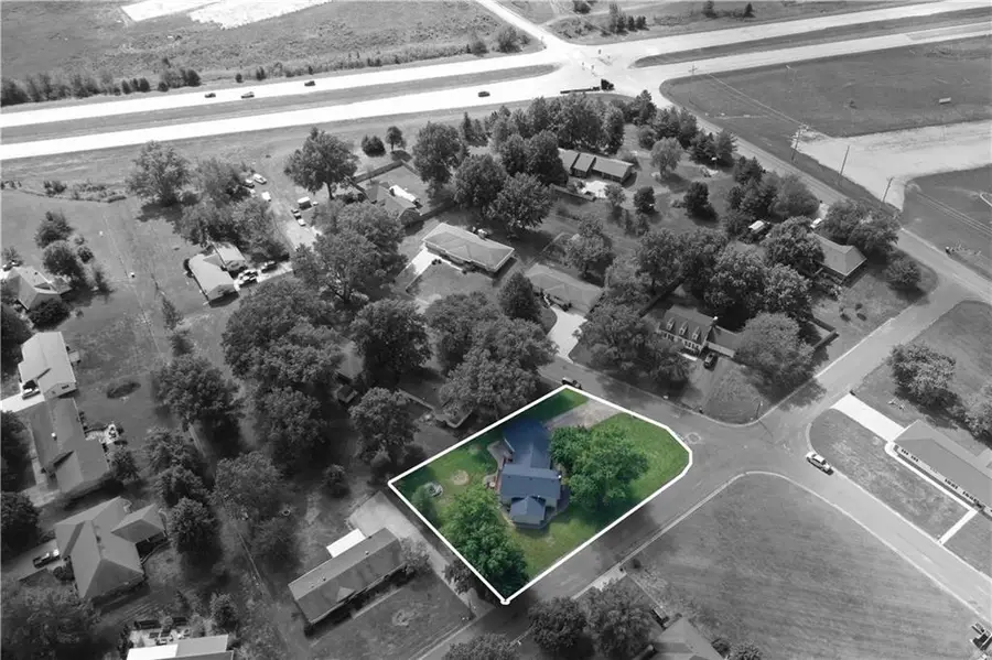 201 Percy Lane, Brookfield, MO 64628 - Image #3