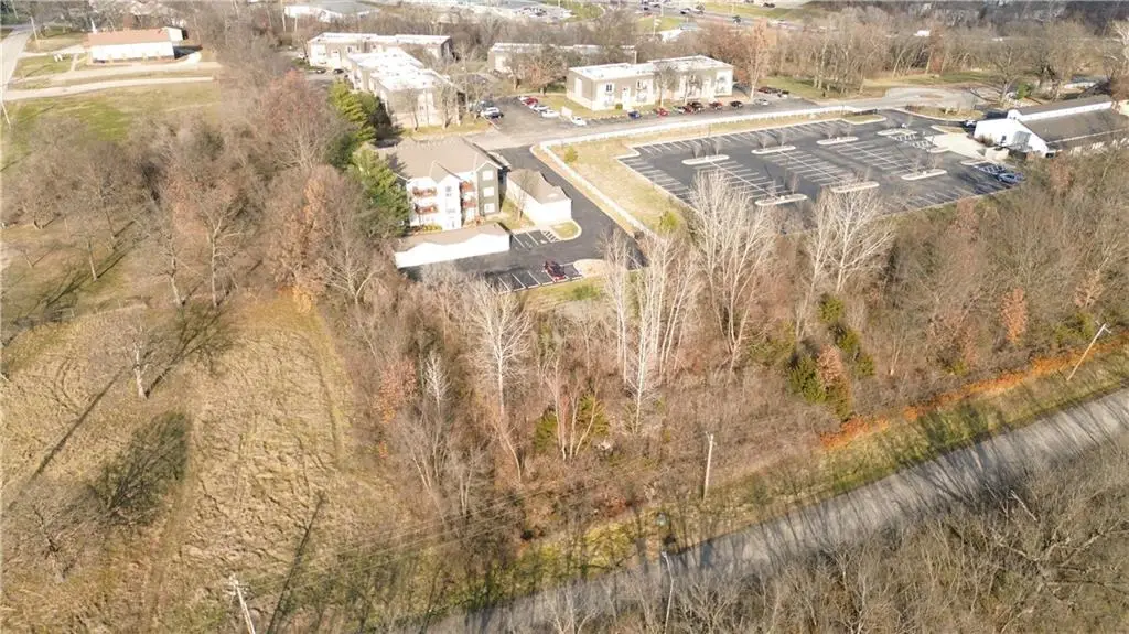 17211 E 32nd Street, Independence, MO 64055 - Image #1