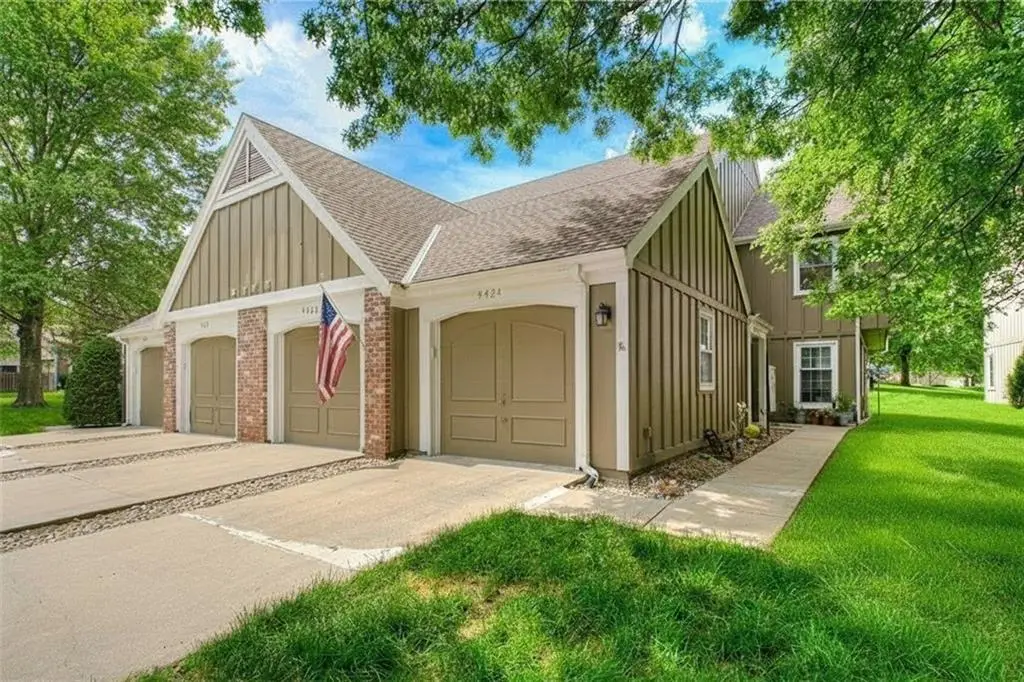 9424 W 122nd Street, Overland Park, KS 66213 - Image #1