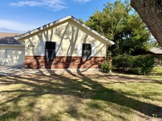 106 SW Donovan Road, Lees Summit, MO 64063 - #1