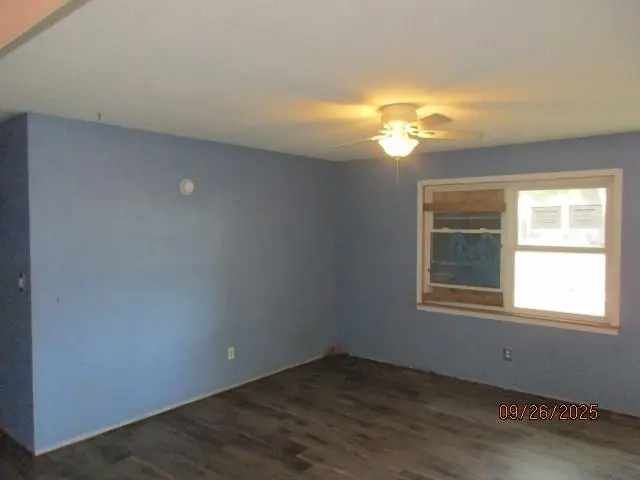 658 N Mohican Drive, Independence, MO 64056 - Image #3