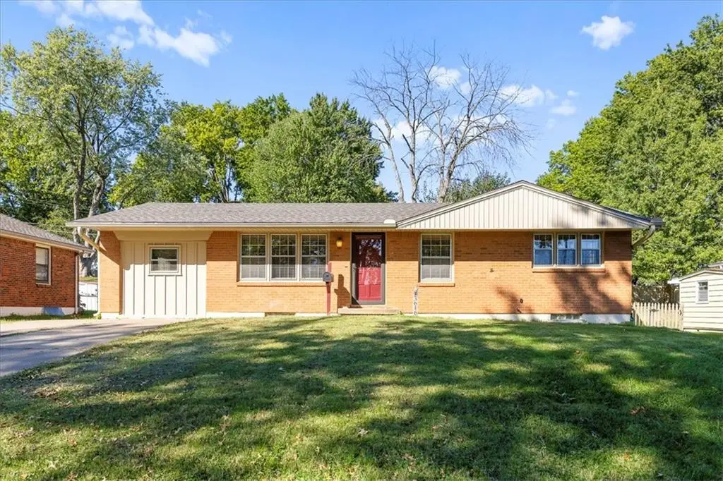 13616 E 41st Terrace S, Independence, MO 64055 - Image #1