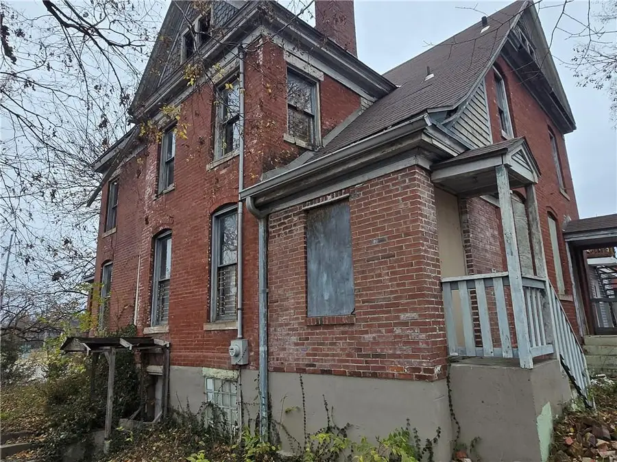 3549 Paseo Boulevard, Kansas City, MO 64109 - Image #3