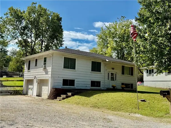 212 Sanderson Drive, Richmond, MO 64085