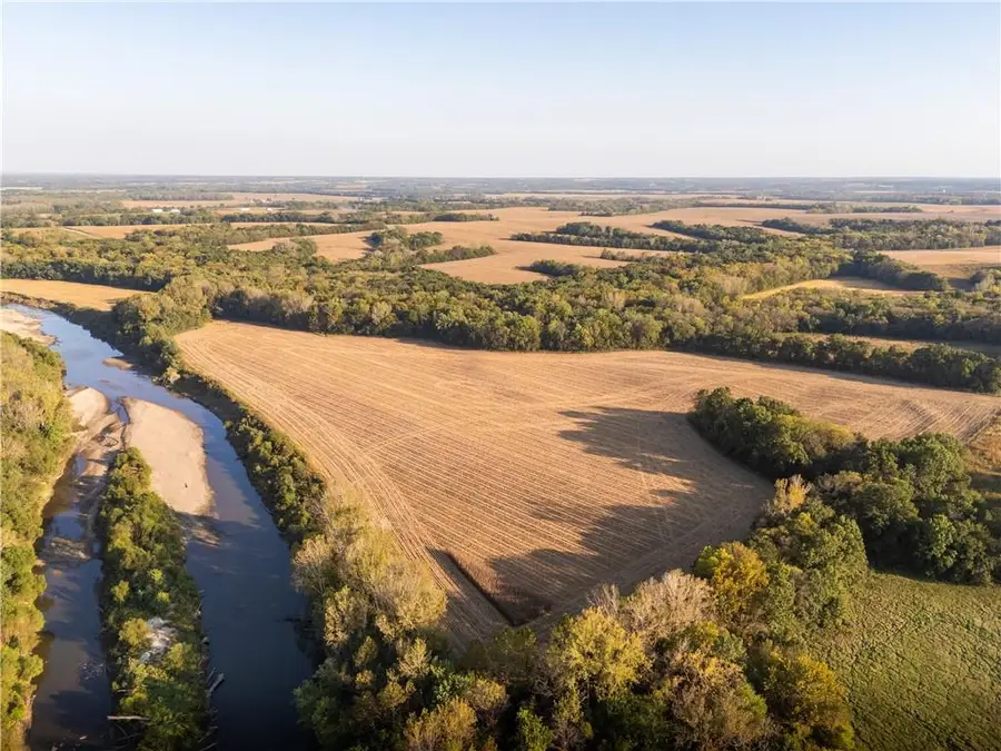 Ne Berlin Road, Pattonsburg, MO 64670 - Image #2