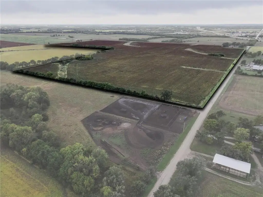 2960 Labette Road, Ottawa, KS 66067 - Image #1