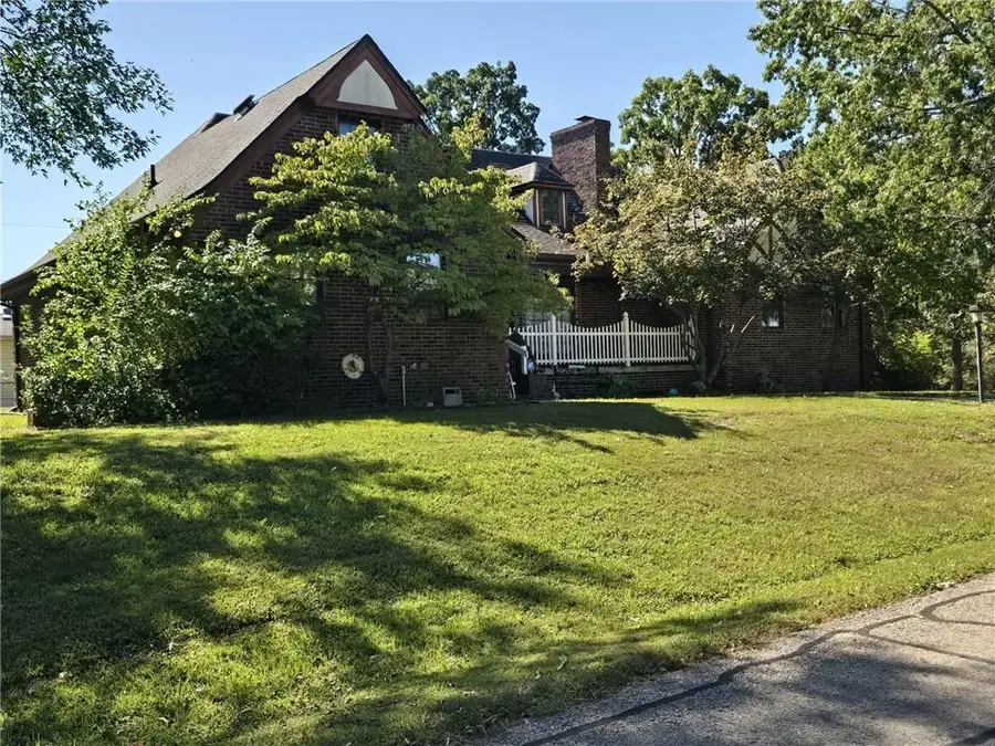 145 Lynn Lea Lane, Warsaw, MO 65355 - Image #2