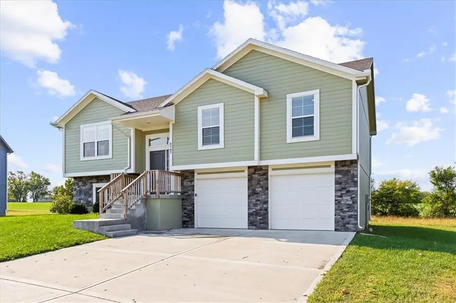 9707 E 222nd Street, Peculiar, MO 64078 - Image #3