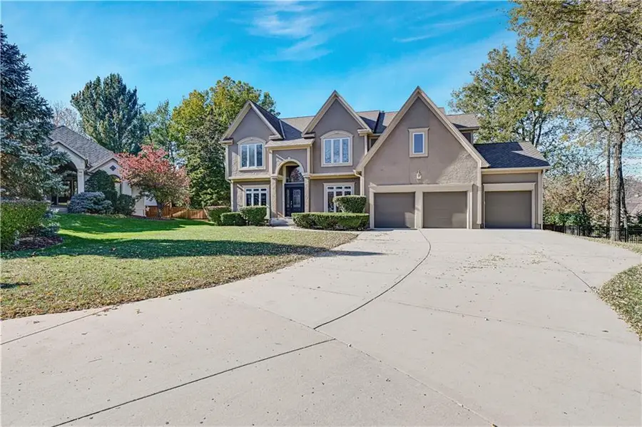 13216 Granada Drive, Leawood, KS 66209 - Image #3