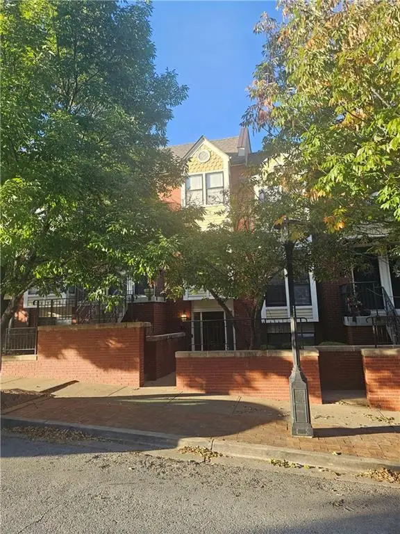 530 W 10th Street #530, Kansas City, MO 64105 - Image #2