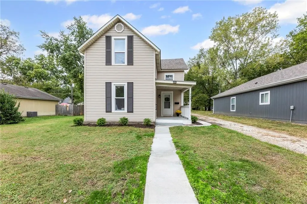 738 S Elm Street, Ottawa, KS 66067 - Image #1