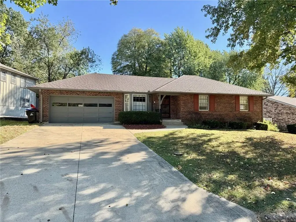 316 Jones Avenue, Warrensburg, MO 64093 - Image #1