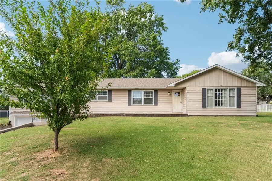 1210 S Gordon Street, Concordia, MO 64020 - Image #3