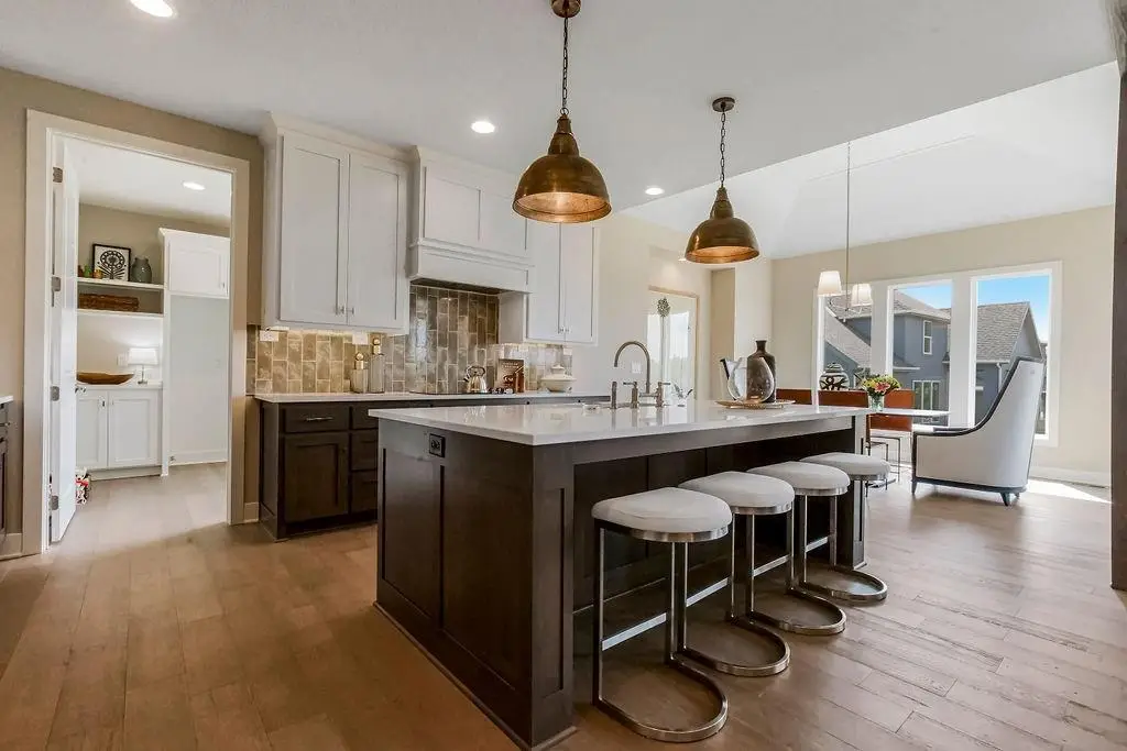 15582 W 168th Place, Olathe, KS 66062 - Image #1