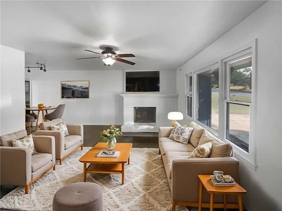 8400 Holmes Road, Kansas City, MO 64131 - Image #2