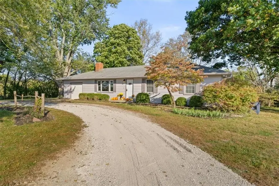 5600 E Poney Creek Road, Cleveland, MO 64734 - Image #2