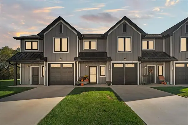 83 B SE 381 Road, Warrensburg, MO 64093