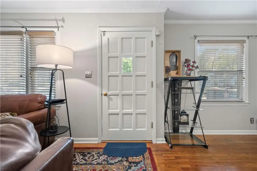 2004 W 72nd Terrace, Prairie Village, KS 66208 - Image #2