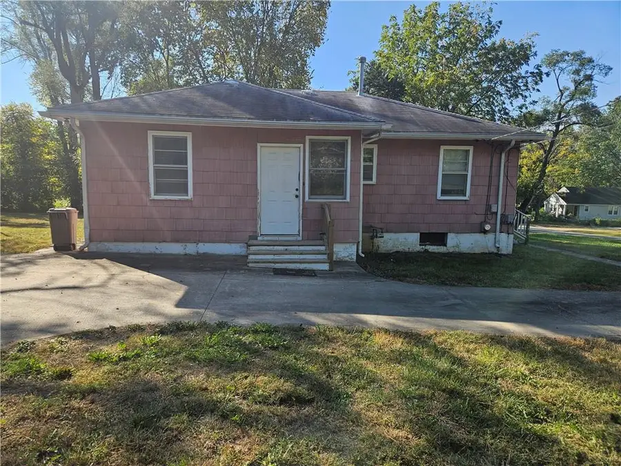 7701 Elm Avenue, Kansas City, MO 64138 - Image #3