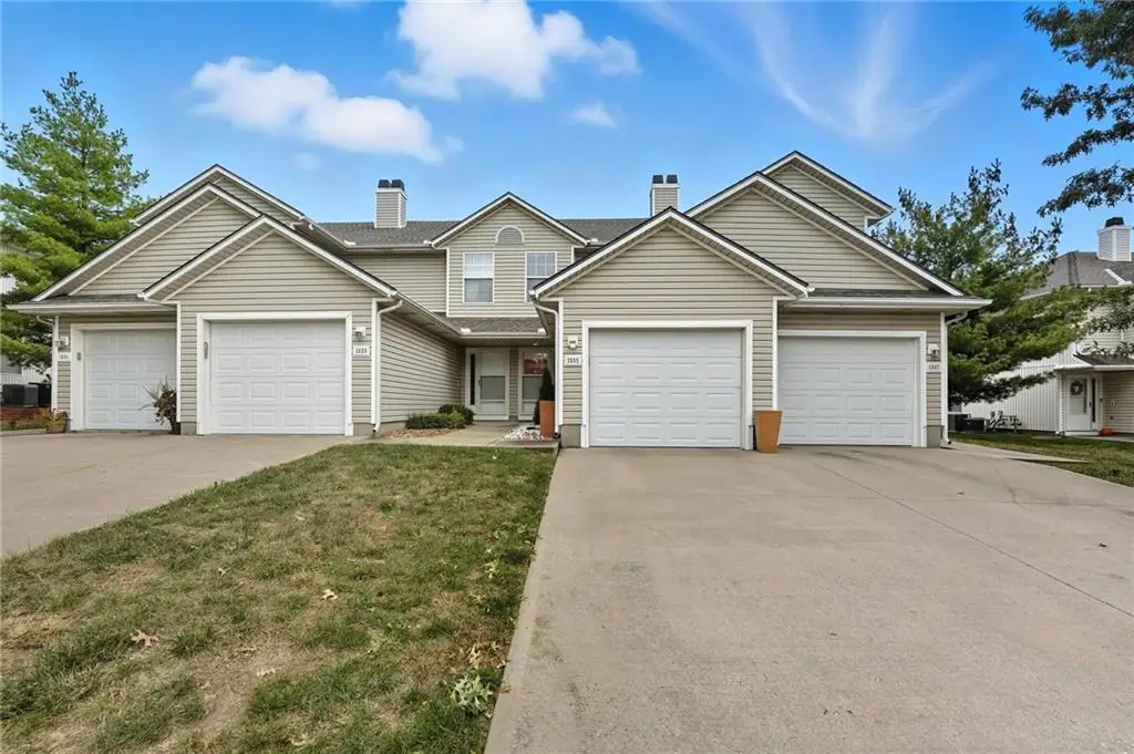 1335 SE Broadway Circle, Lees Summit, MO 64081 - Image #1