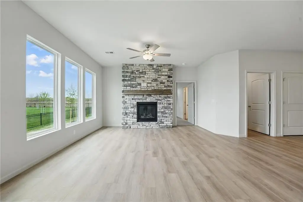 123 NW Mulberry Court, Blue Springs, MO 64014 - Image #1