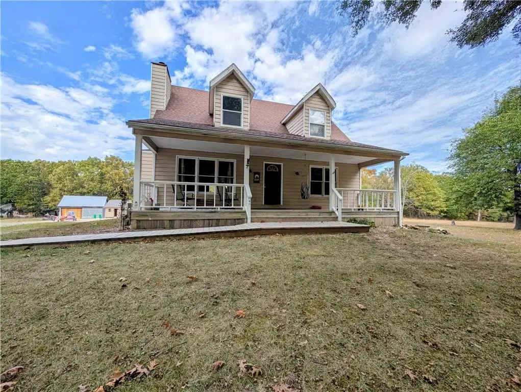 1140 N 100th Road, Baldwin City, KS 66006 - #1