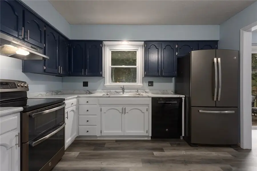 8915 N Grand Avenue, Kansas City, MO 64155 - Image #2