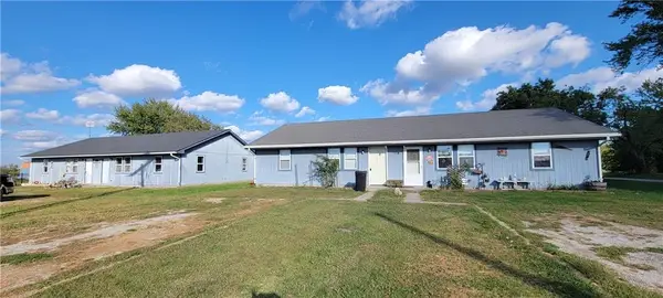 204 & 210 Locust Street, Kidder, MO 64649