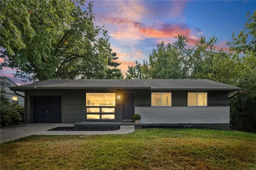 11029 E 53rd Terrace, Raytown, MO 64133 - #1