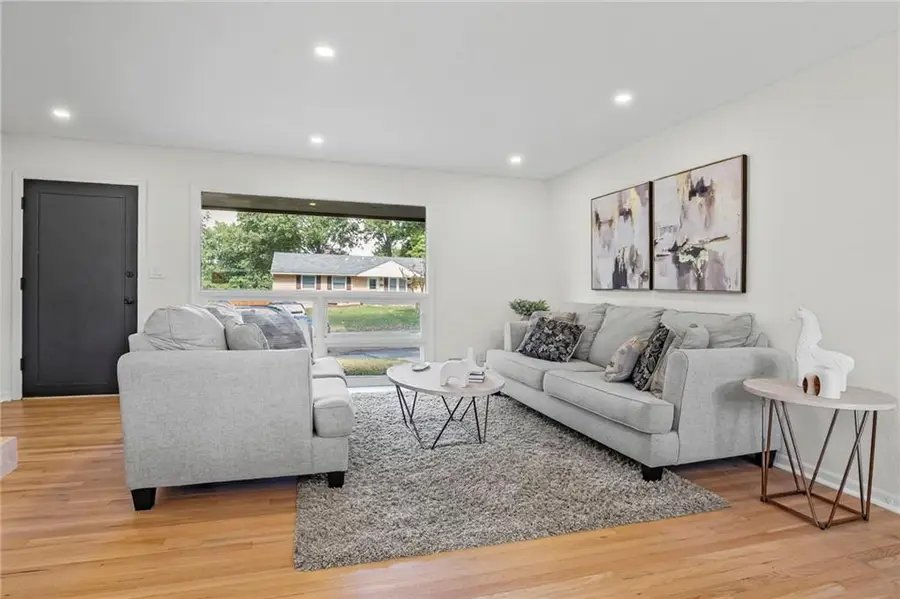 11029 E 53rd Terrace, Raytown, MO 64133 - #3